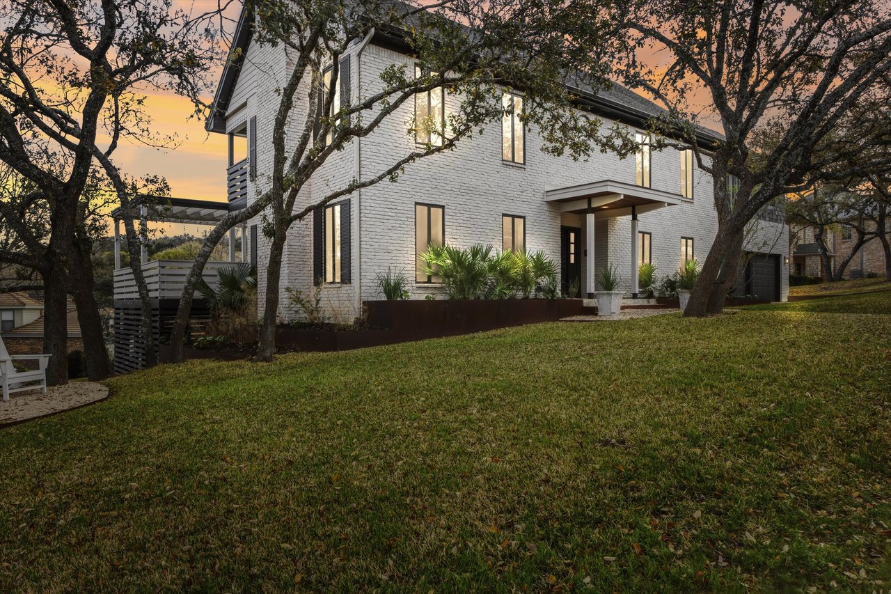 5705 Carry Back Lane