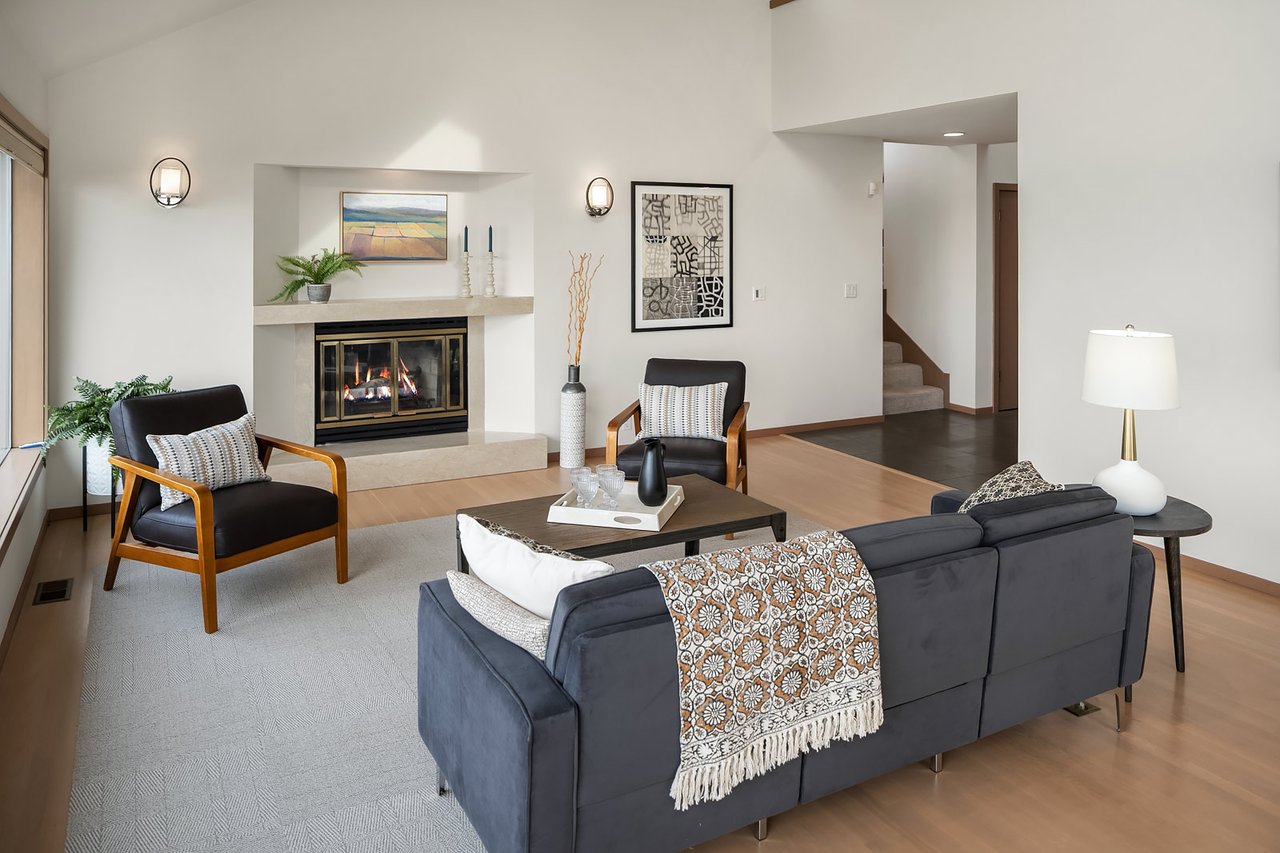 10245 Marine View Drive SW