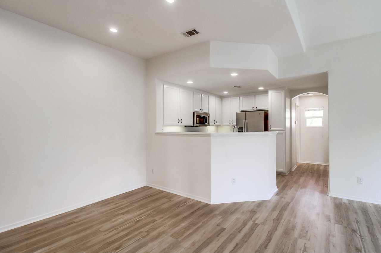 1340 Callecita Aquilla Norte