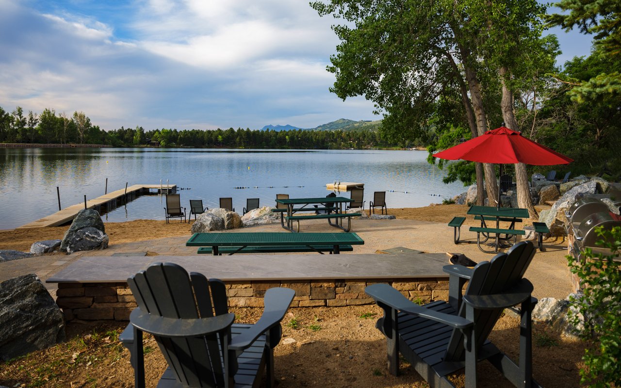 9184 Pine Ridge Lane