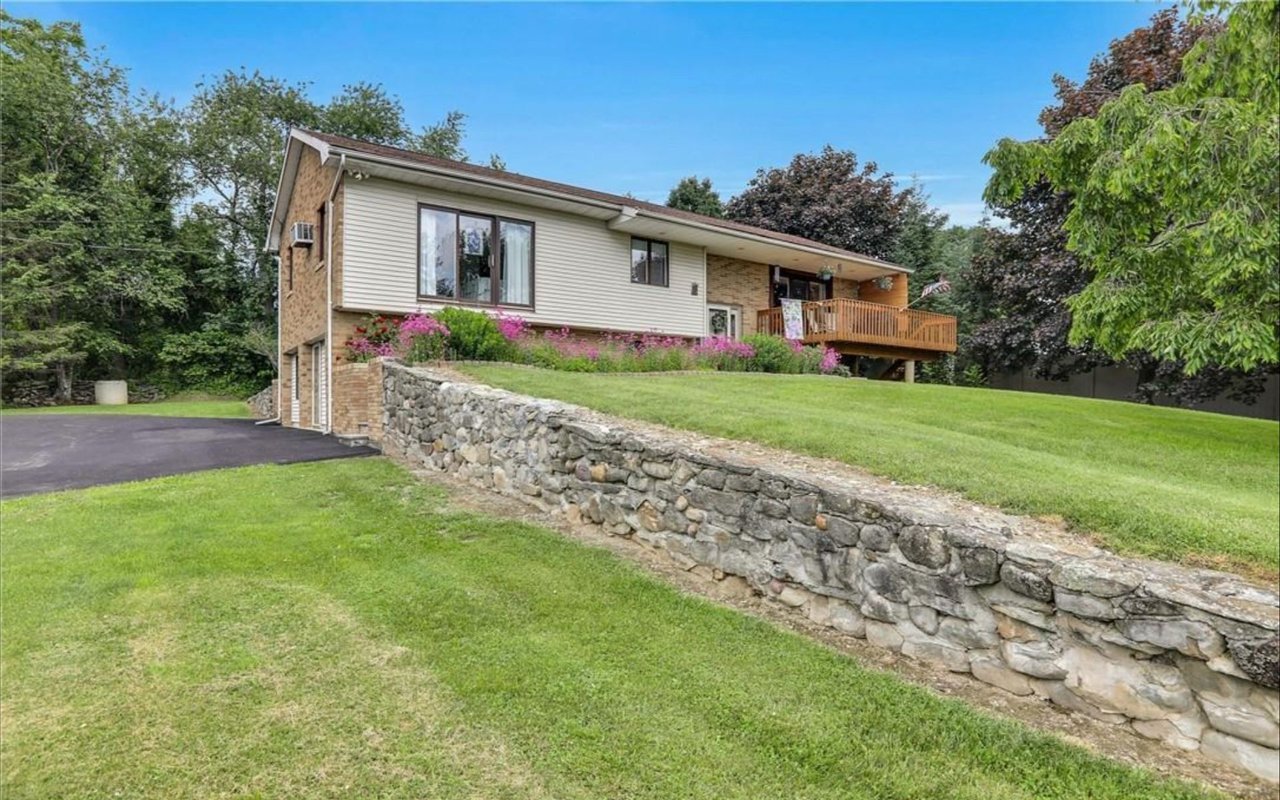 101 Ridge Rd