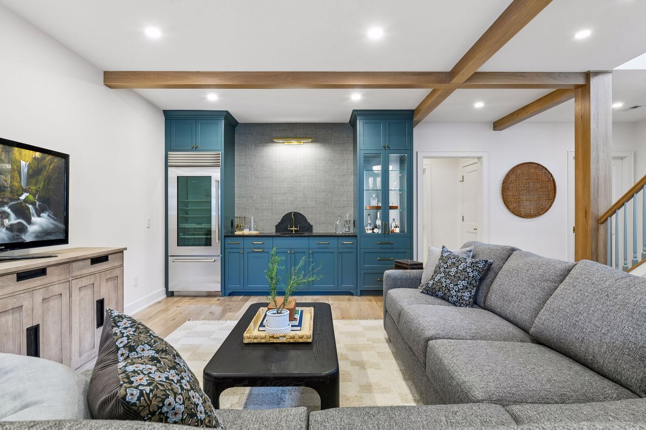 2891 Deer Hill Road, Medina