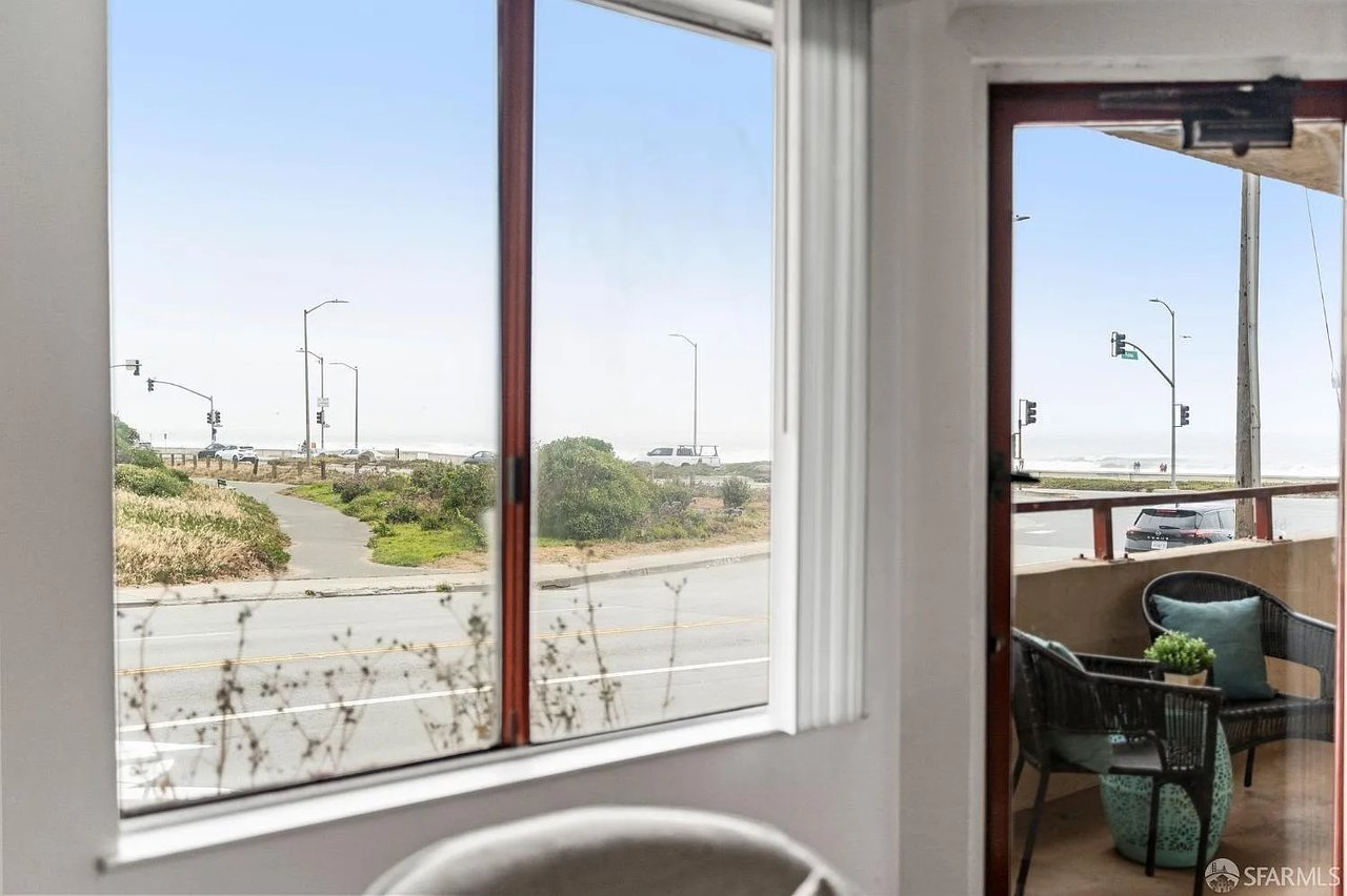 875 La Playa St Apt 182