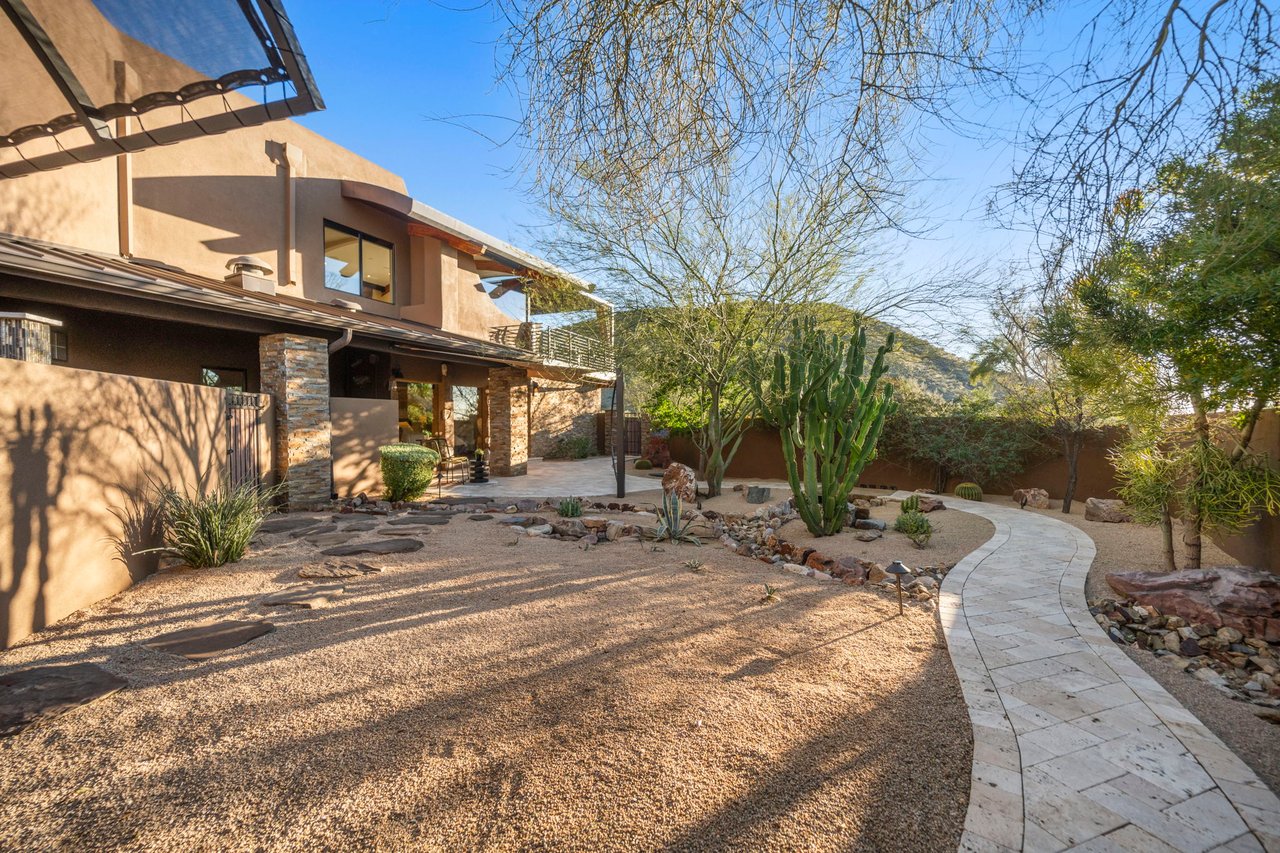 10570 E Pinnacle Peak Road