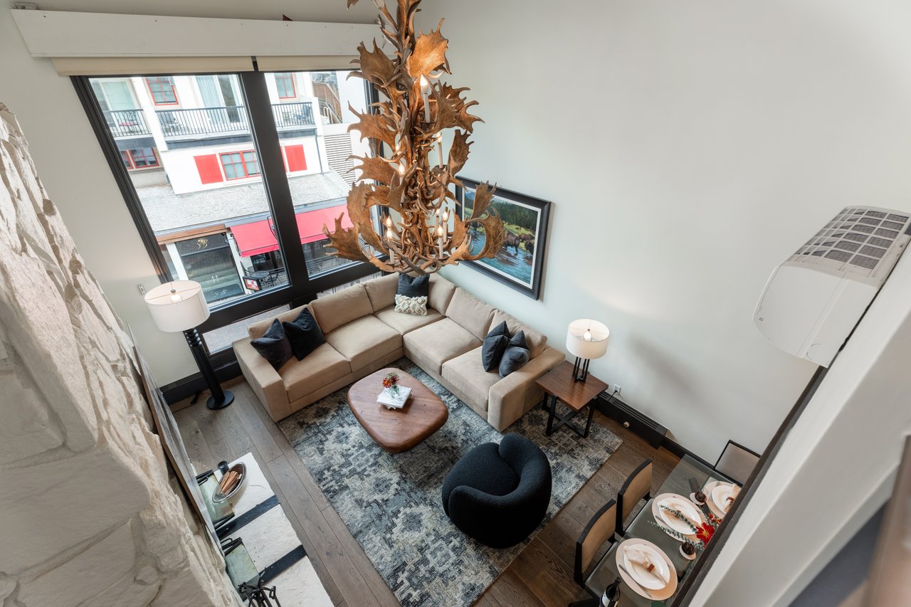 The Lodge at Vail Condominiums #360