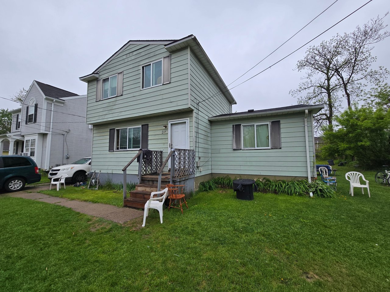 240 S Shirley Ave