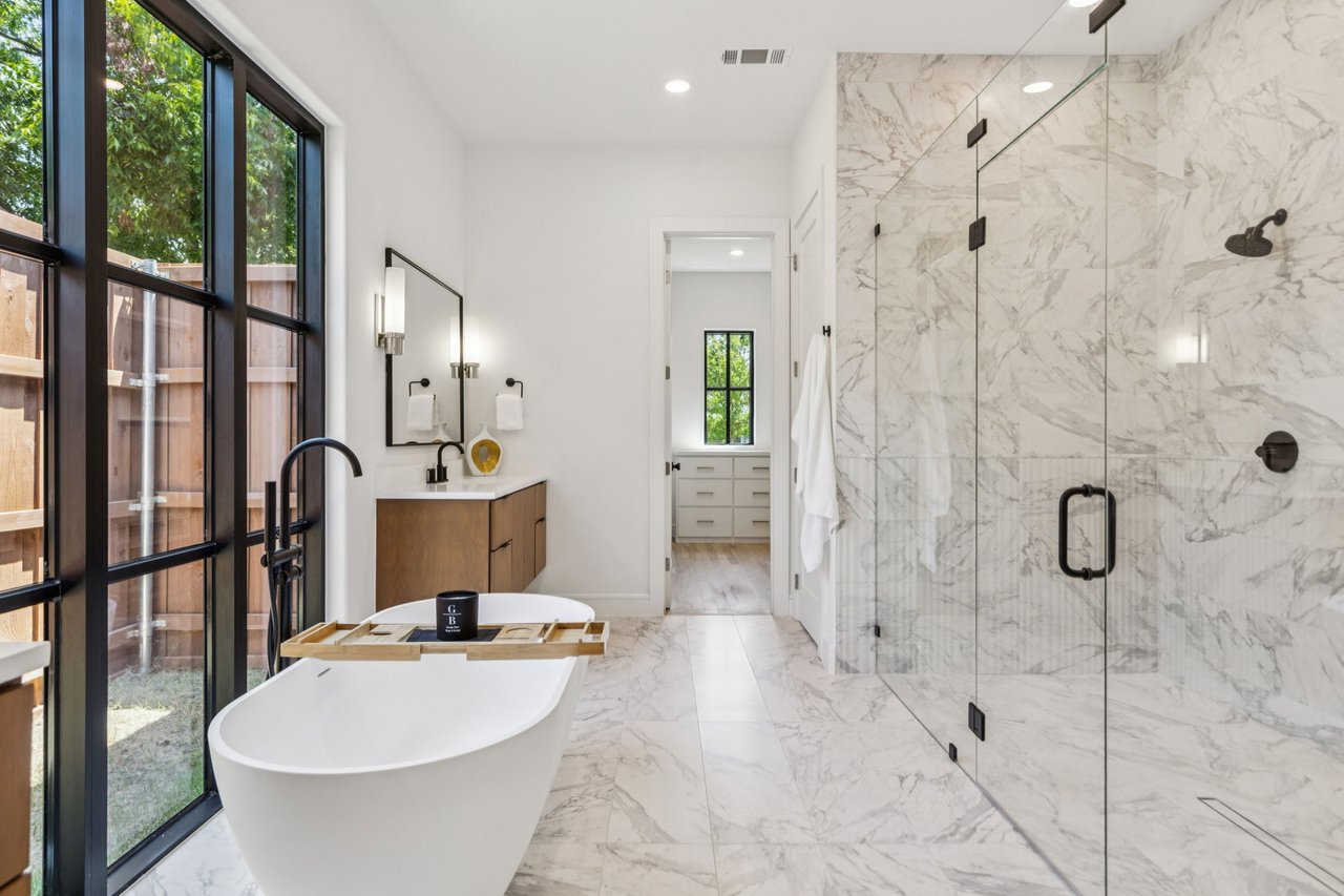 Available now | 3207 Whitehall Drive