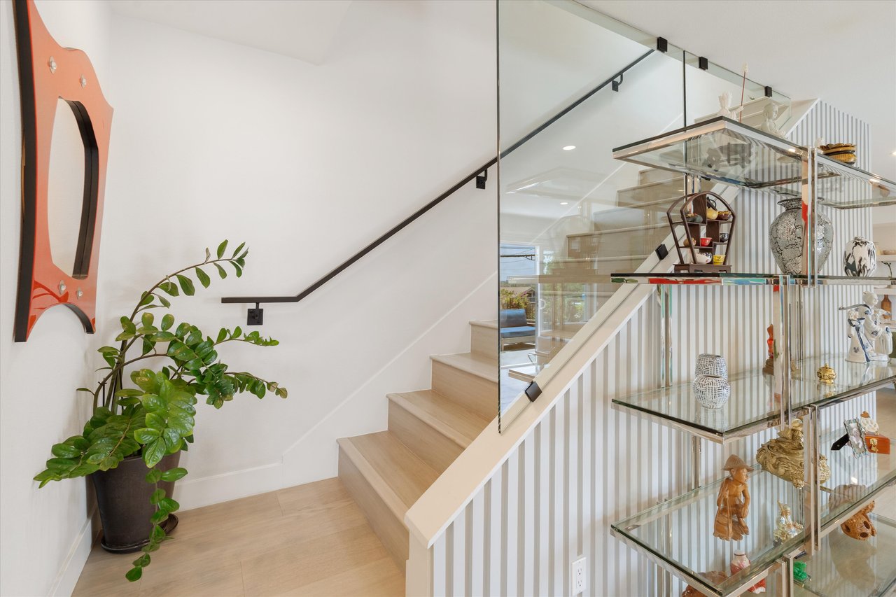 737 Pier Ave #1