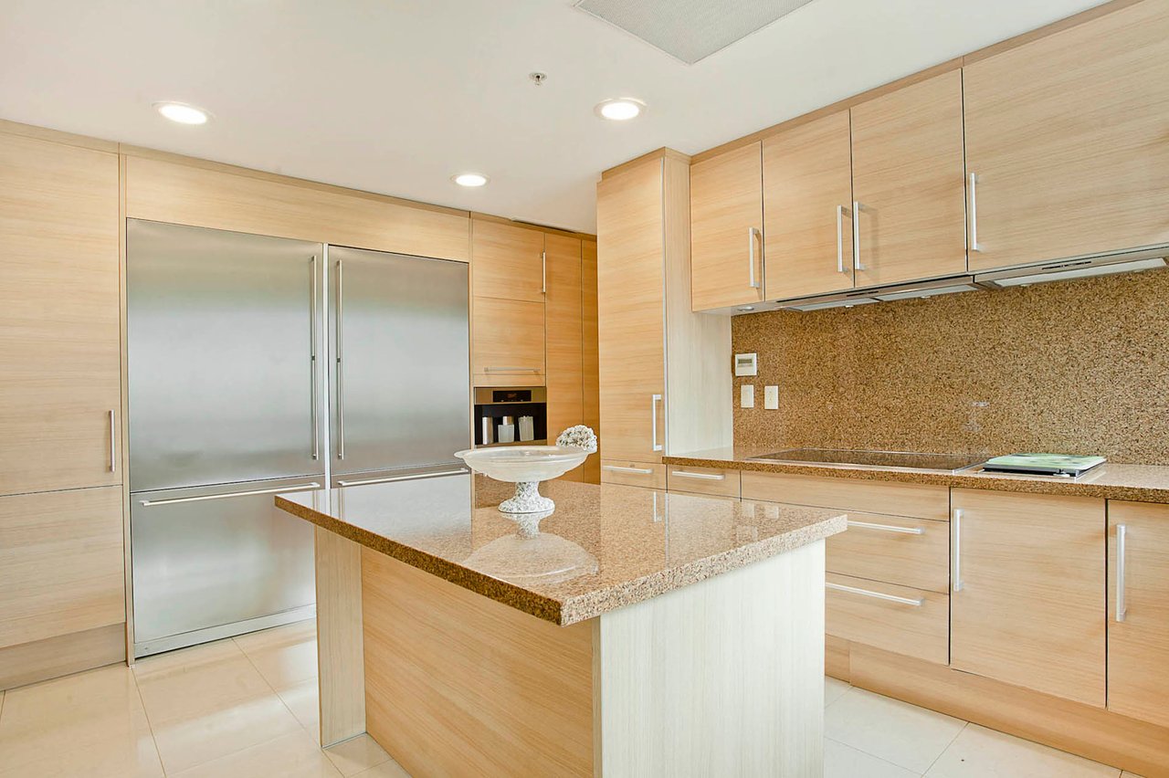Classic Luxury View Condo, Escazu, San Jose