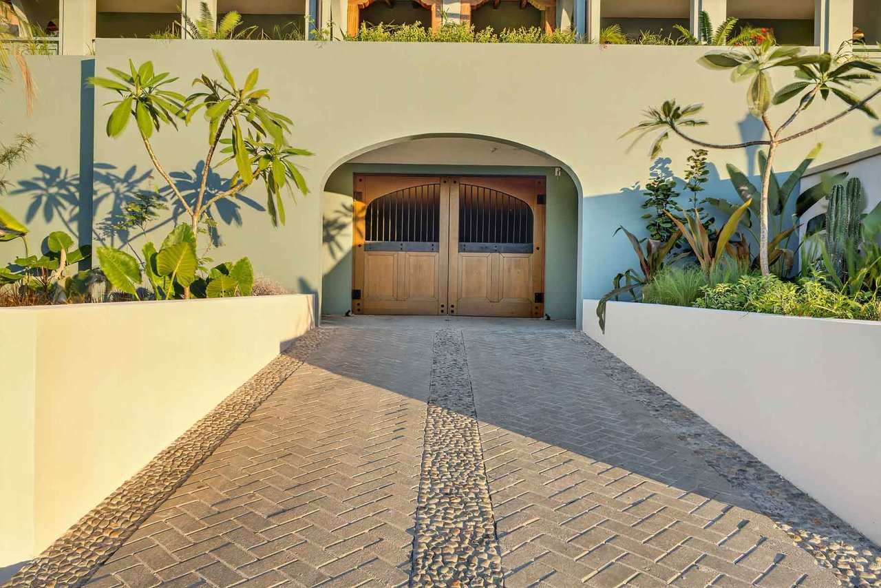 Los Altos 301 | Ocean-View Luxury Residence with Private Plunge Pool in Las Catalinas