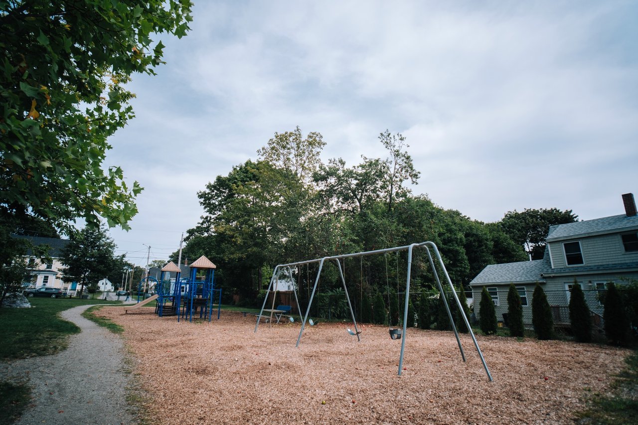 25 James St #B Rockland 