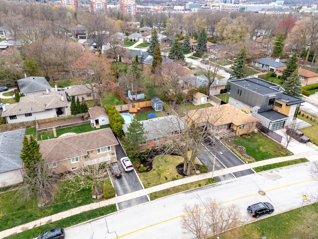 Central Oakville Bungalow