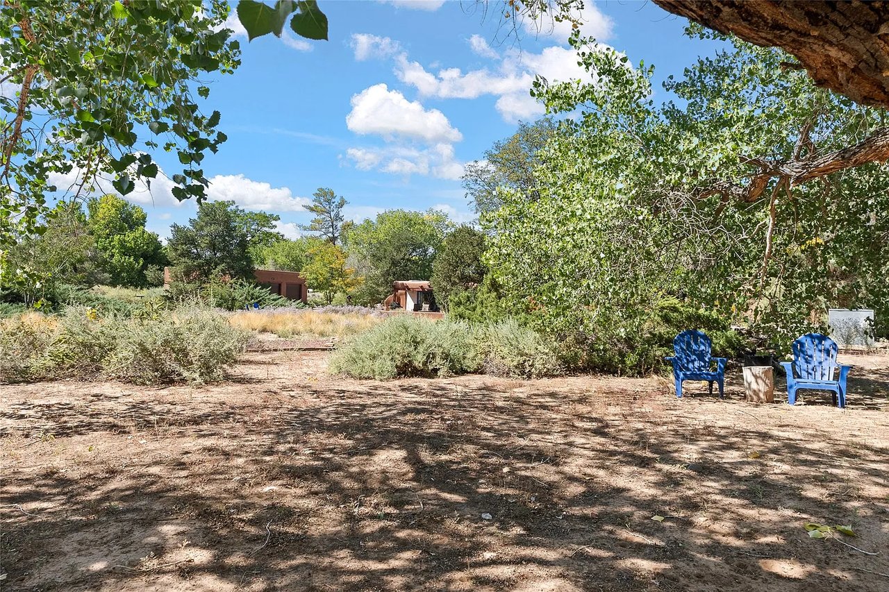 490 El Camino Campo