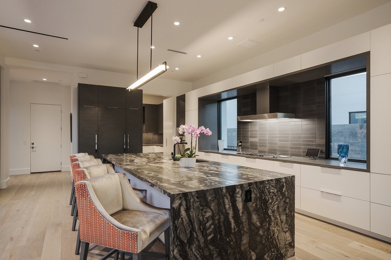 6914 E Cactus Wren Road