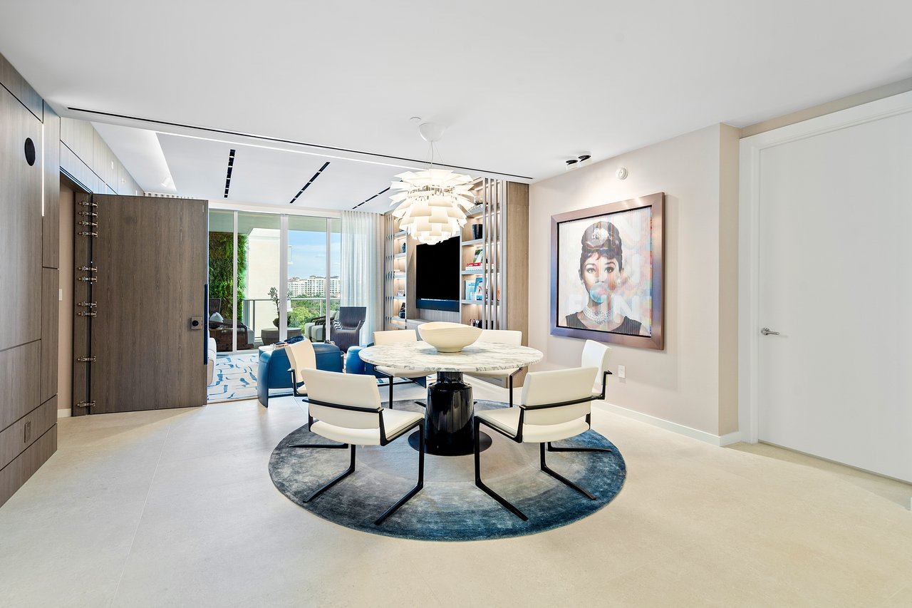 200 SE Mizner Blvd #809