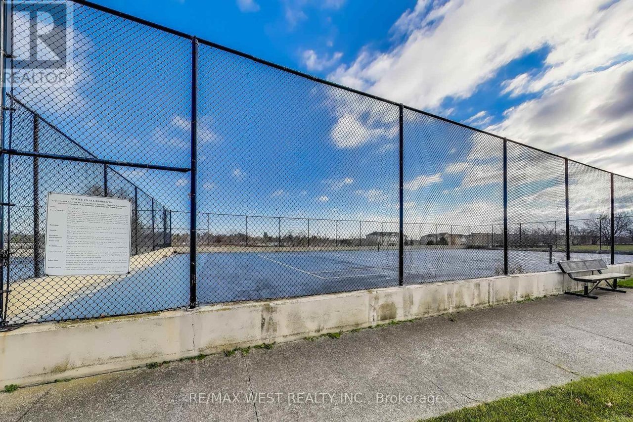 #1917 - 5 Greystone Walk Drive, Toronto Unit: 1917