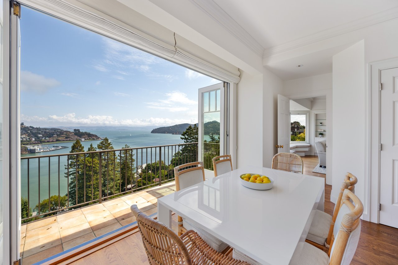Iconic Belvedere View Estate