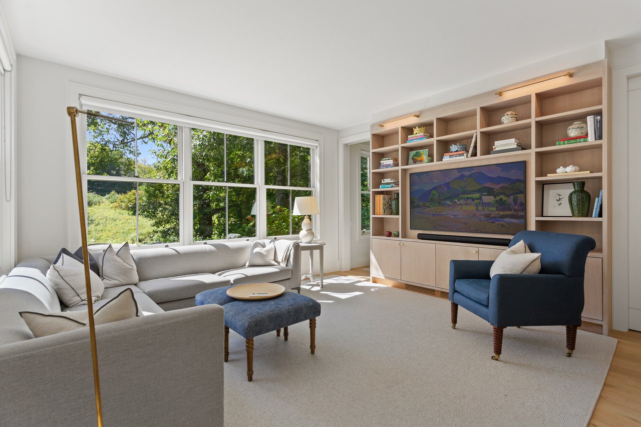 20 Mianus River Road