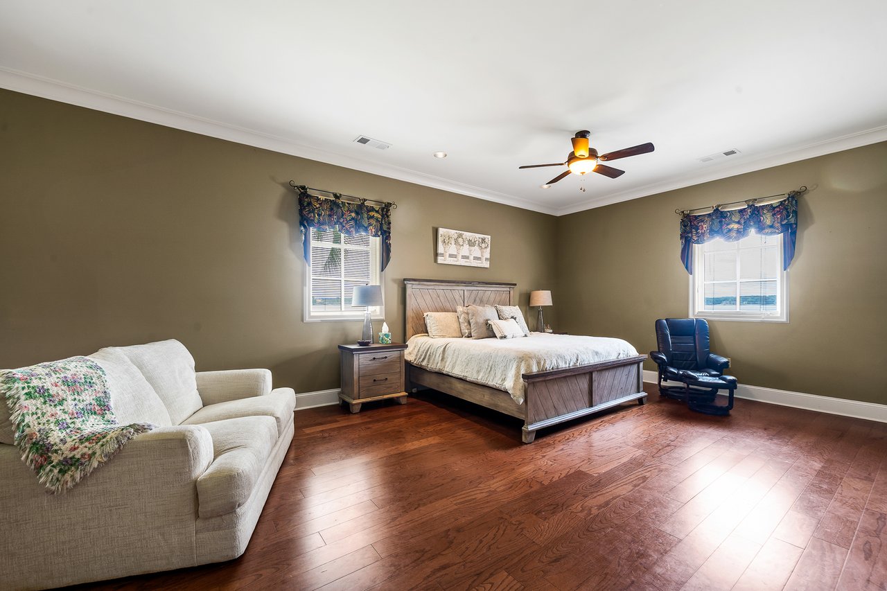 745 S Chickasaw Trail