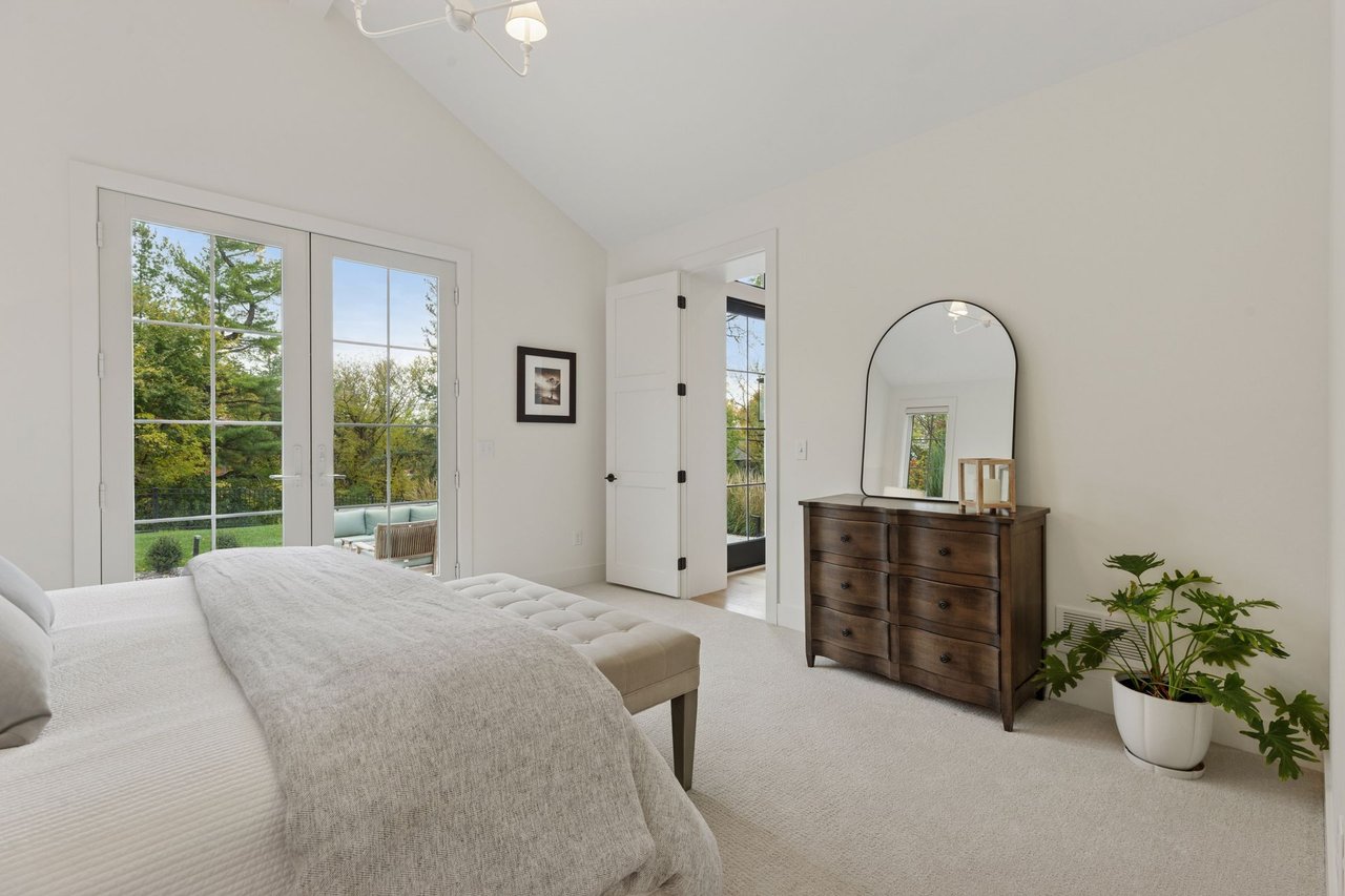 550 Orono Orchard Road S, Orono