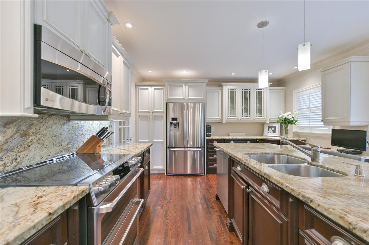 45 Bromley Crescent, Toronto