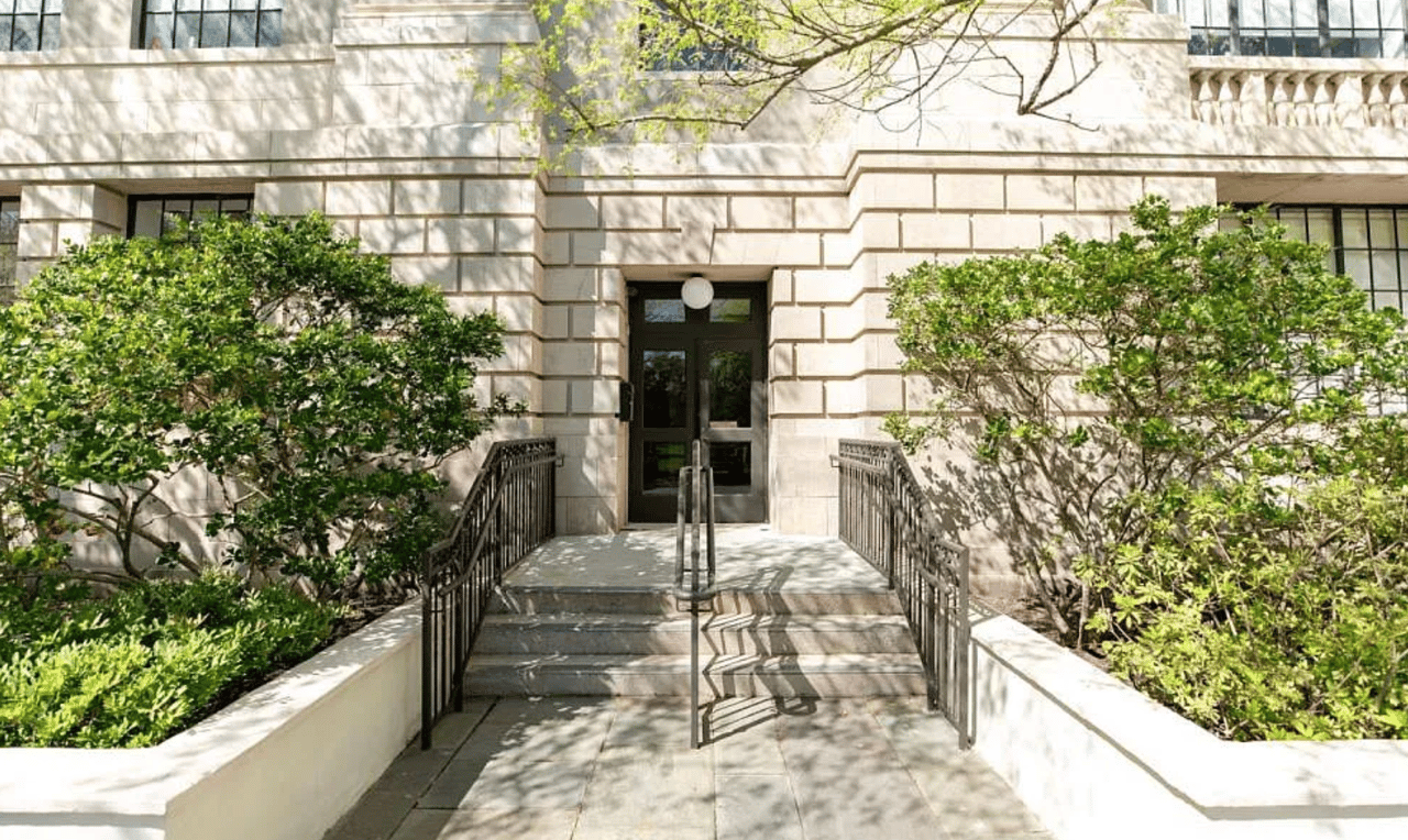 3 Chisolm Street #201