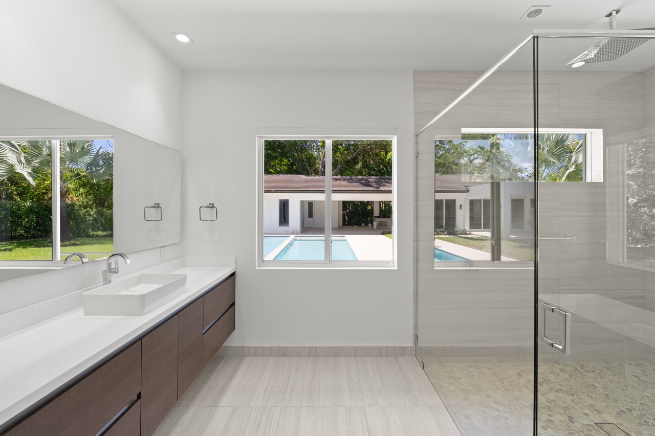A Modern Miami Estate