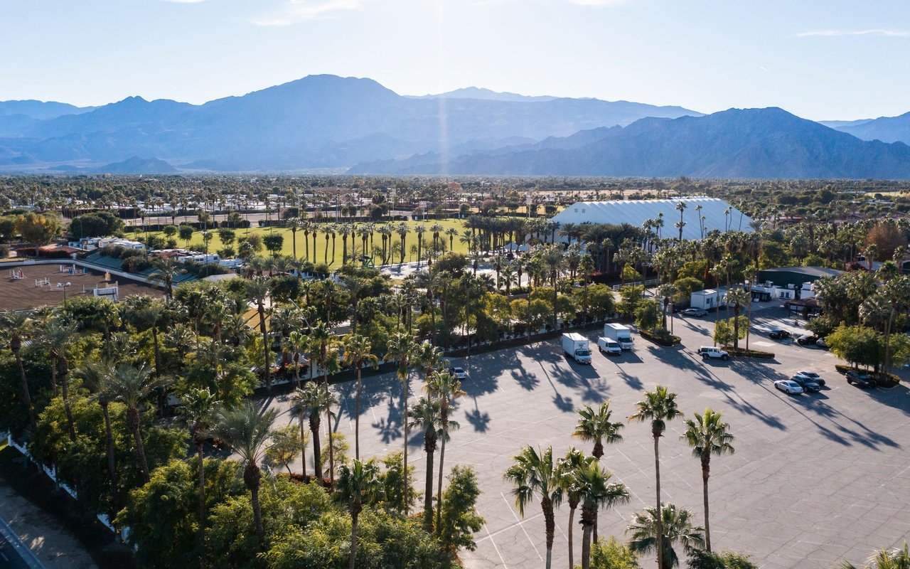 contact-form-background