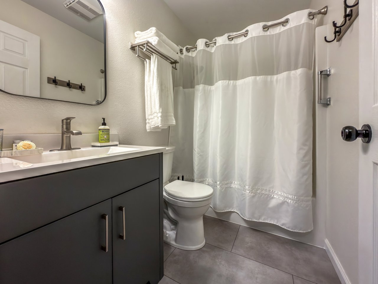 1645 Merman Condo C204