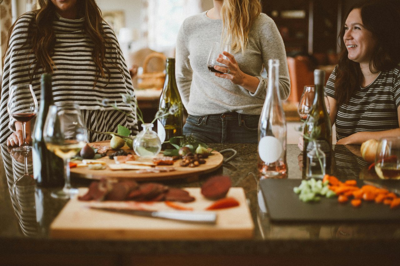 6 Simple Ways to Spread Holiday Cheer