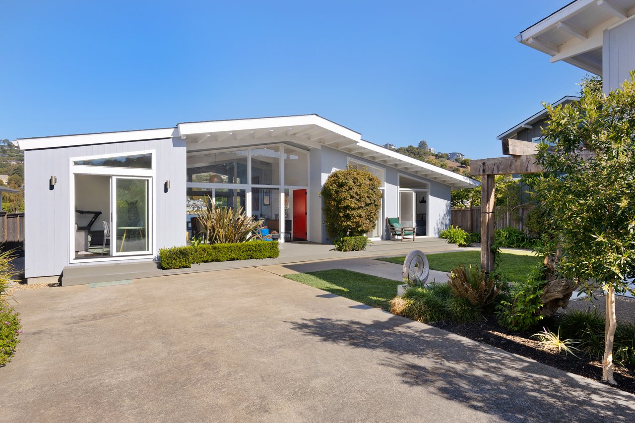 Mid-Century Retreat on the Belvedere Lagoon