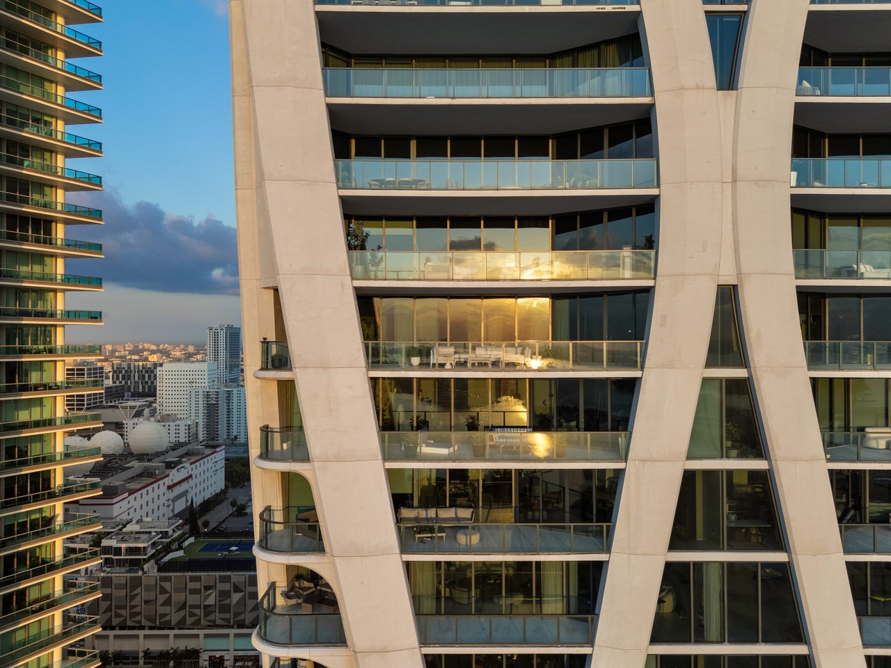 One Thousand Museum Signature Residence