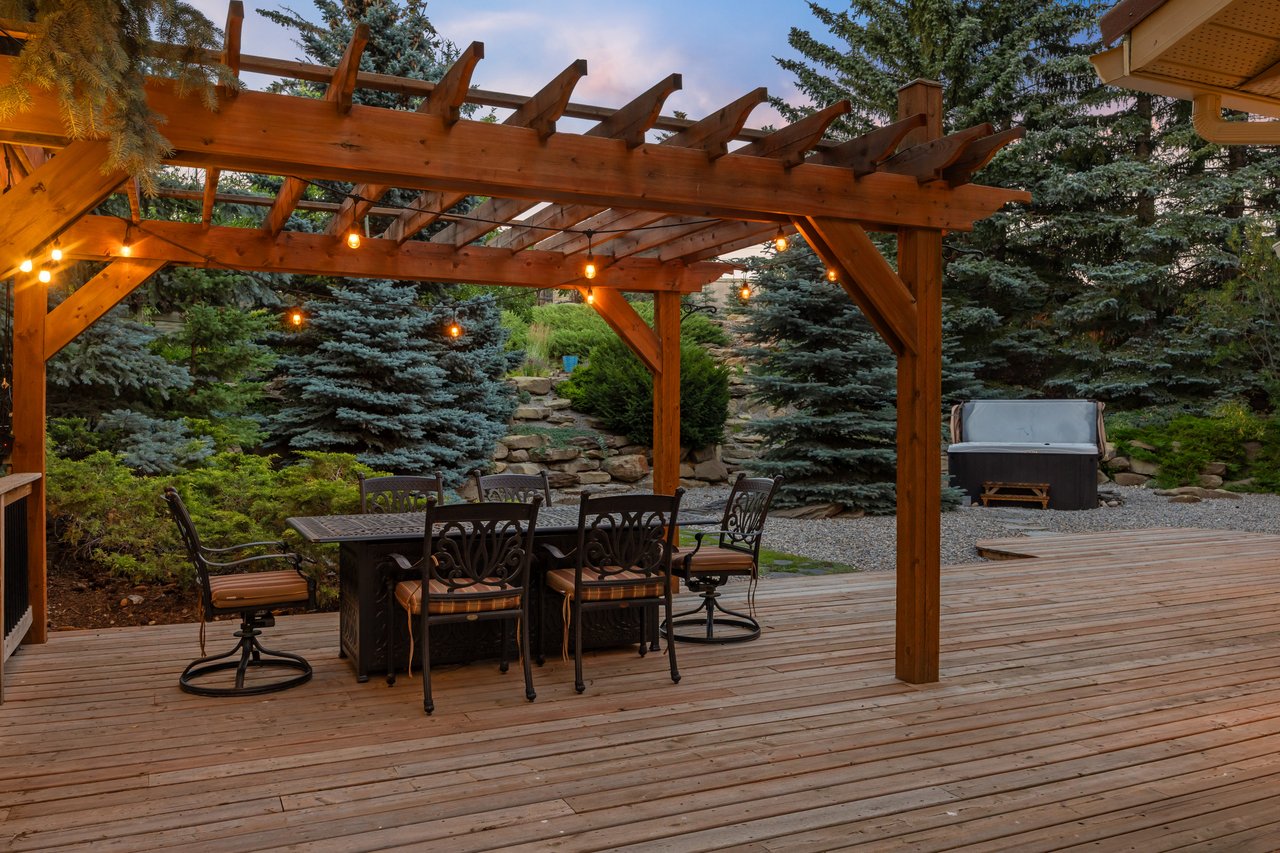 138 Scimitar Bay NW