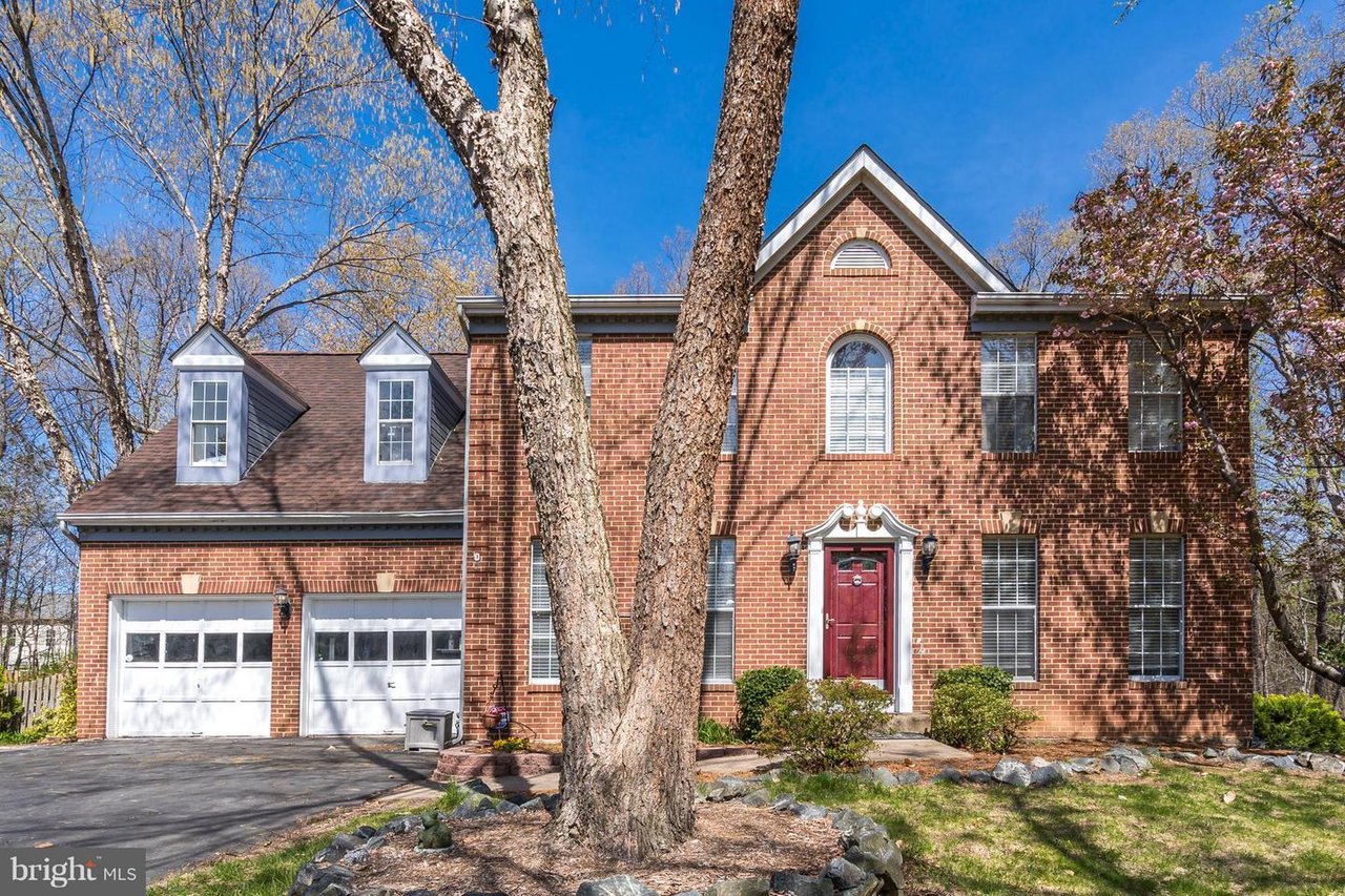 10 Hawthorne Ct, Stafford, VA 22554