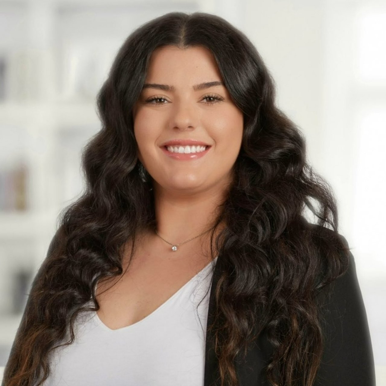 Emily Montanaro Boston MA, Real Estate Agent Headshot