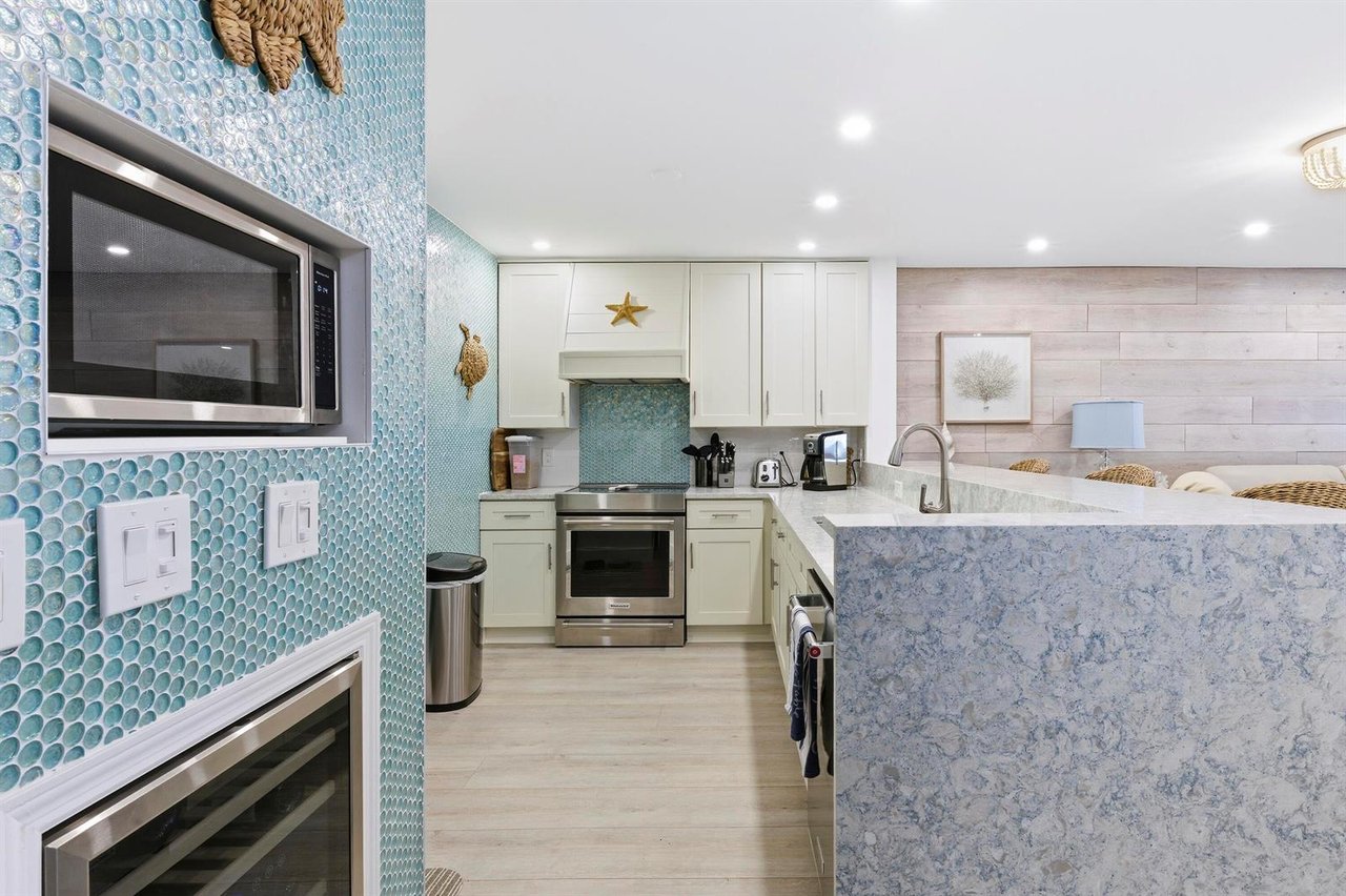 2359 Treasure Isle Drive # 38