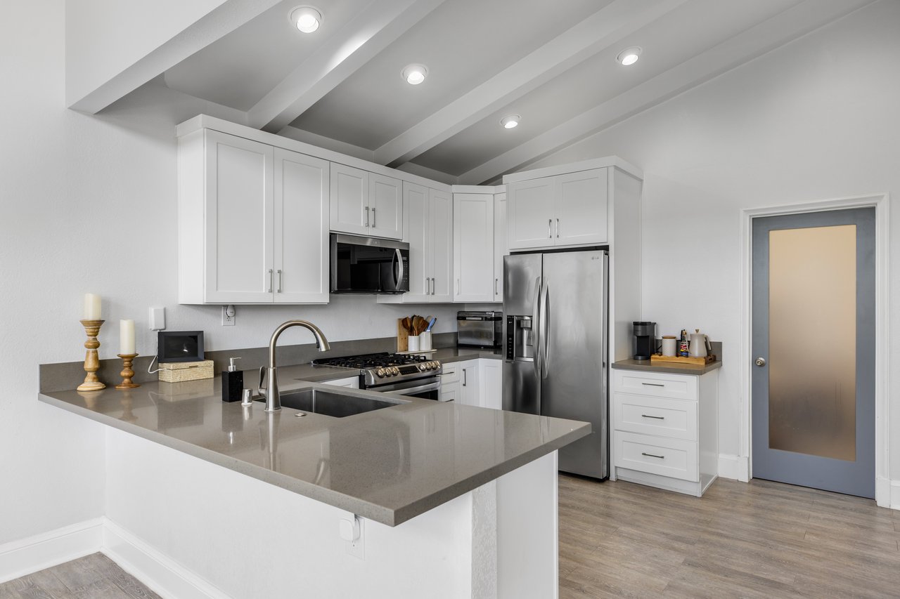 2254 The Terrace - Brentwood, Los Angeles