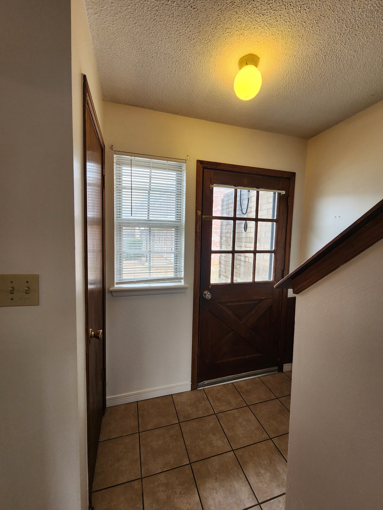 3901 North Kickapoo Unit 7