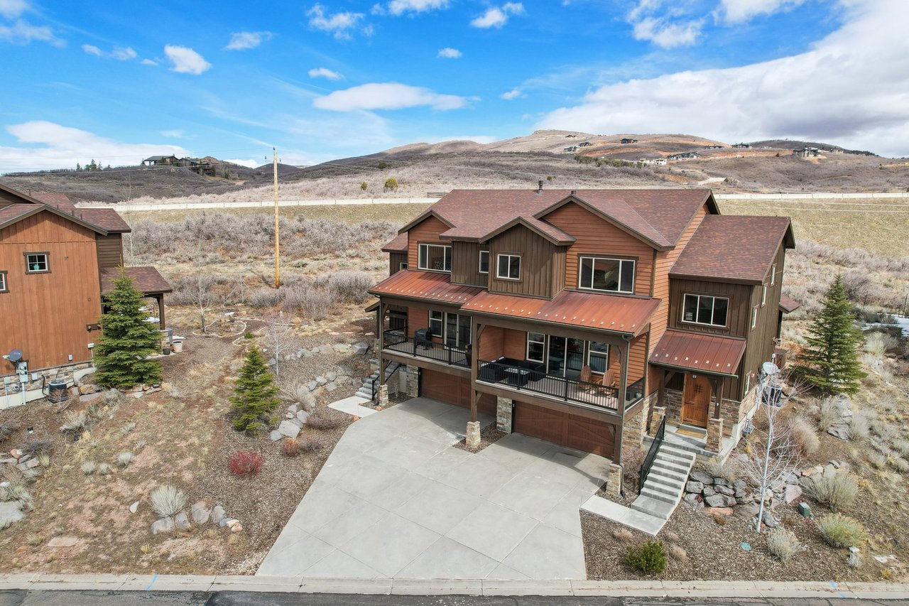 1713 E Viewside Cir