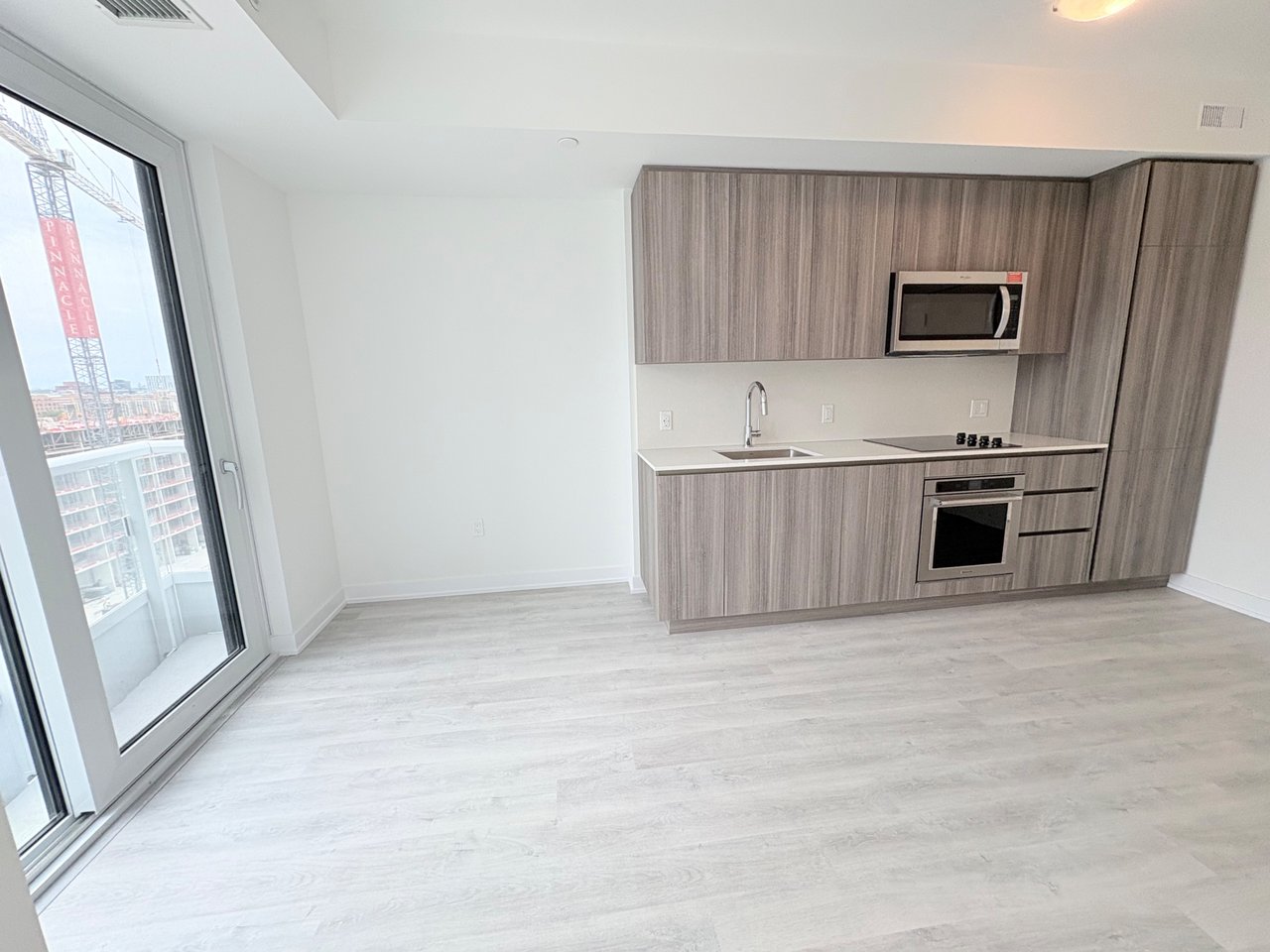 15 Richardson Street 1002