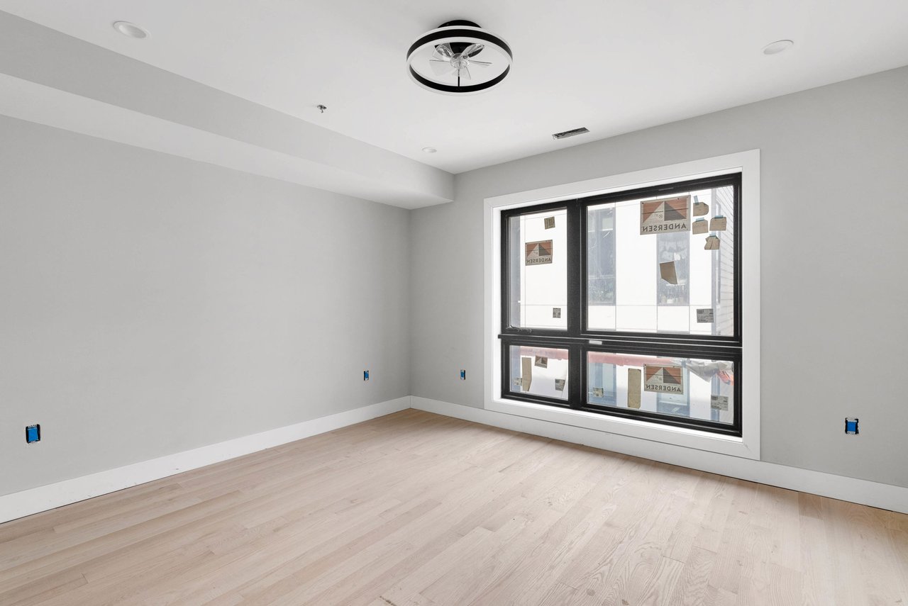 834 Cameron St, Philadelphia, PA 19130