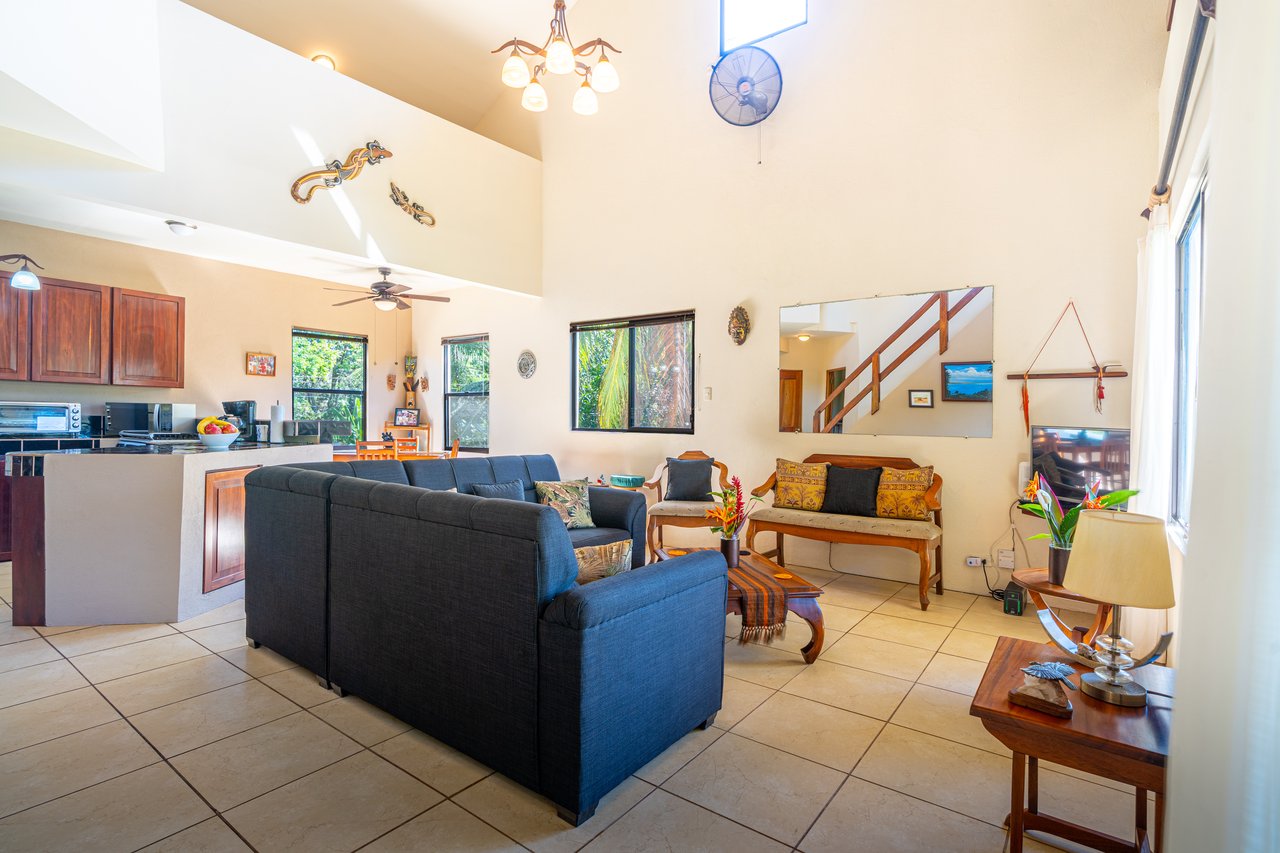 Casa Brisa de La Playa, 2 Bedroom Home Just Steps From the Beach!