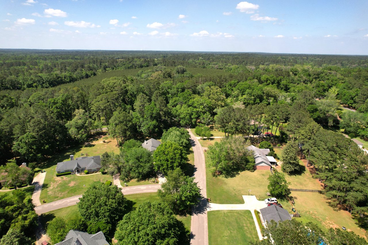 a drone photo of The Vineyards - a tallahassee neighborhood