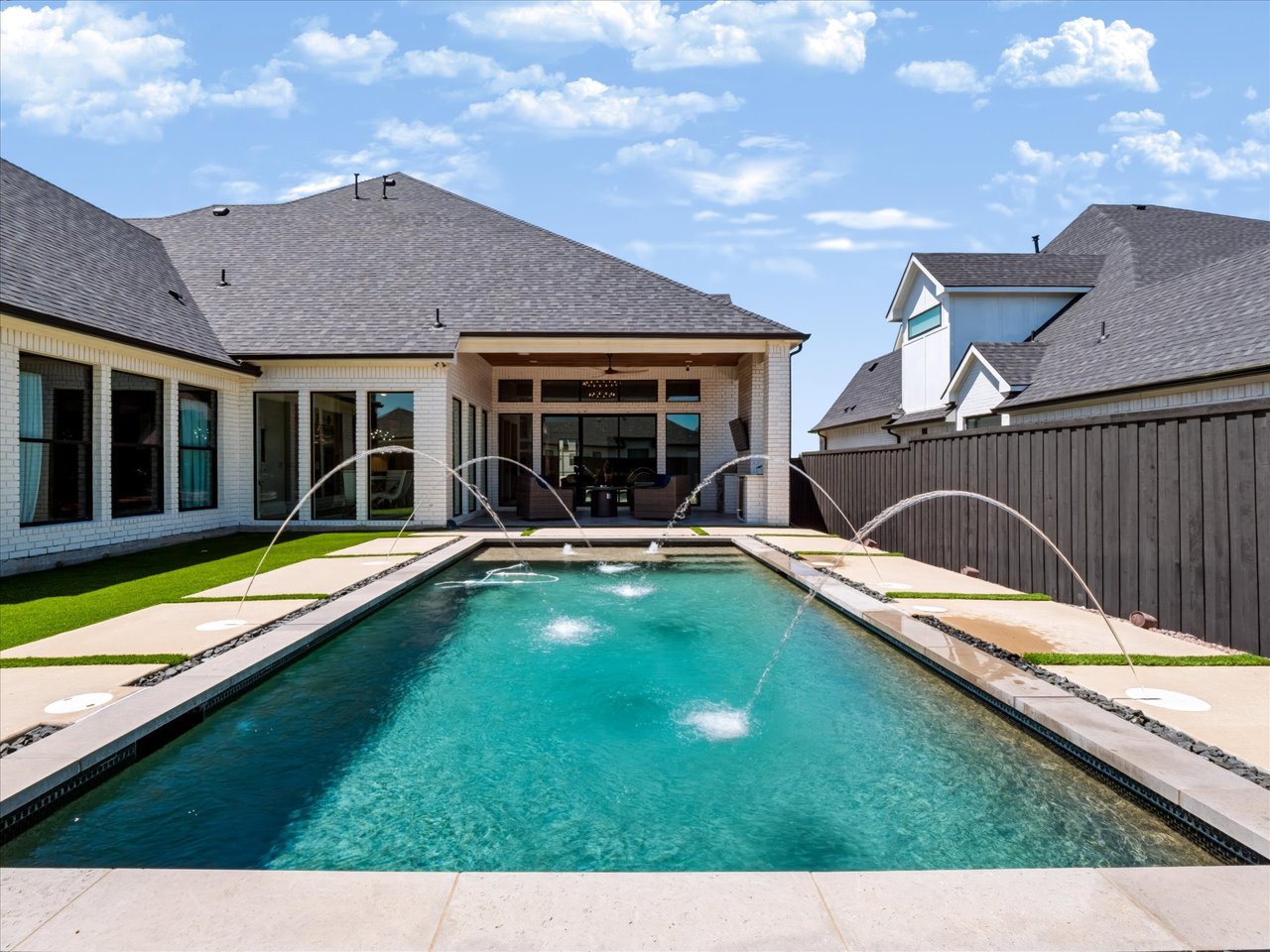1300 Buckskin Trail