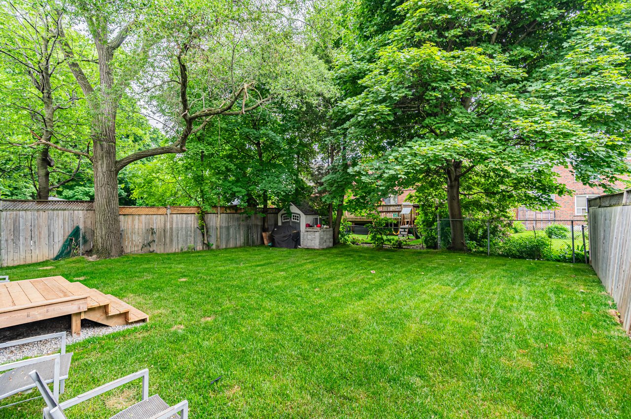 8 Manor Haven Rd 