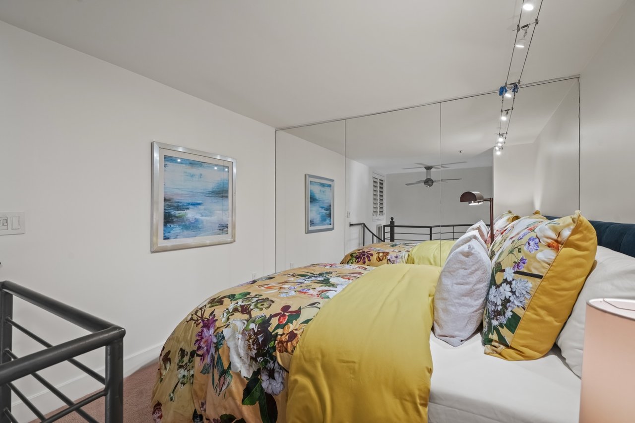 39 Boardman Pl #105