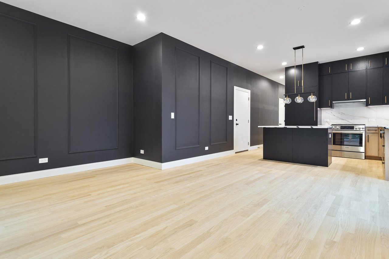 5446 S Kimbark Avenue Unit 2