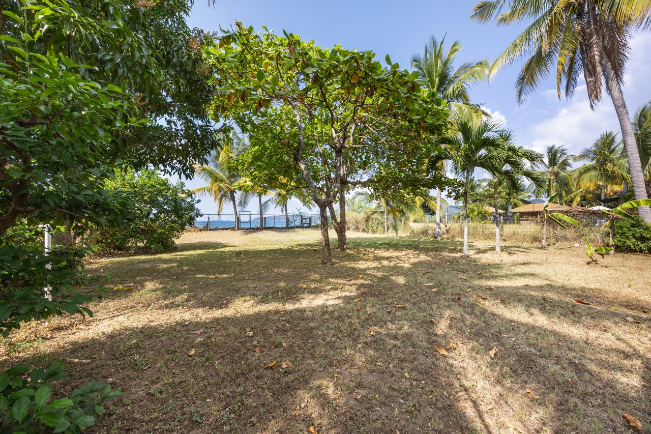 Vista Marina Beach House | Oceanfront Beach House in Playa Potrero