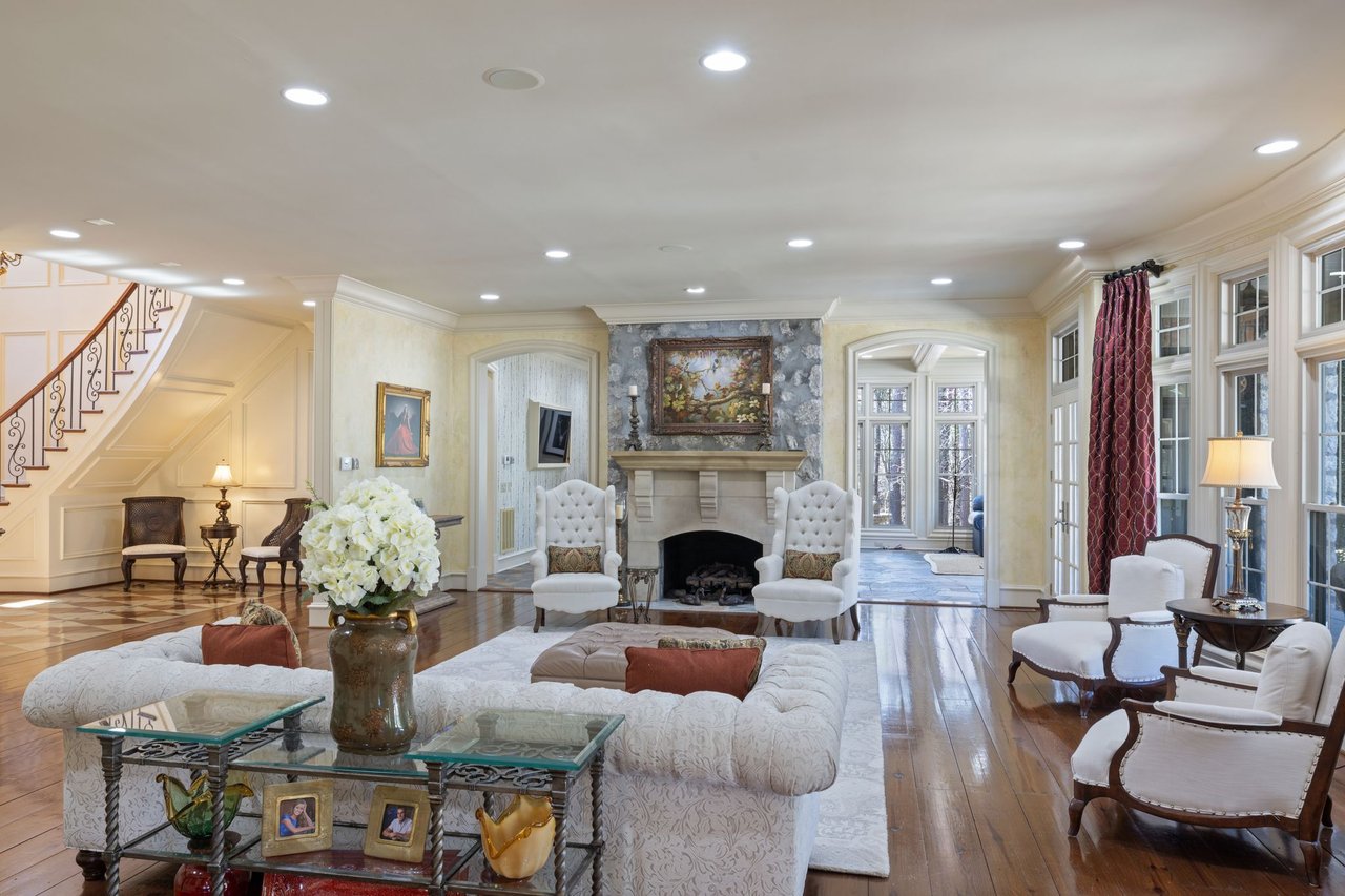 525 Lake Lynn Road