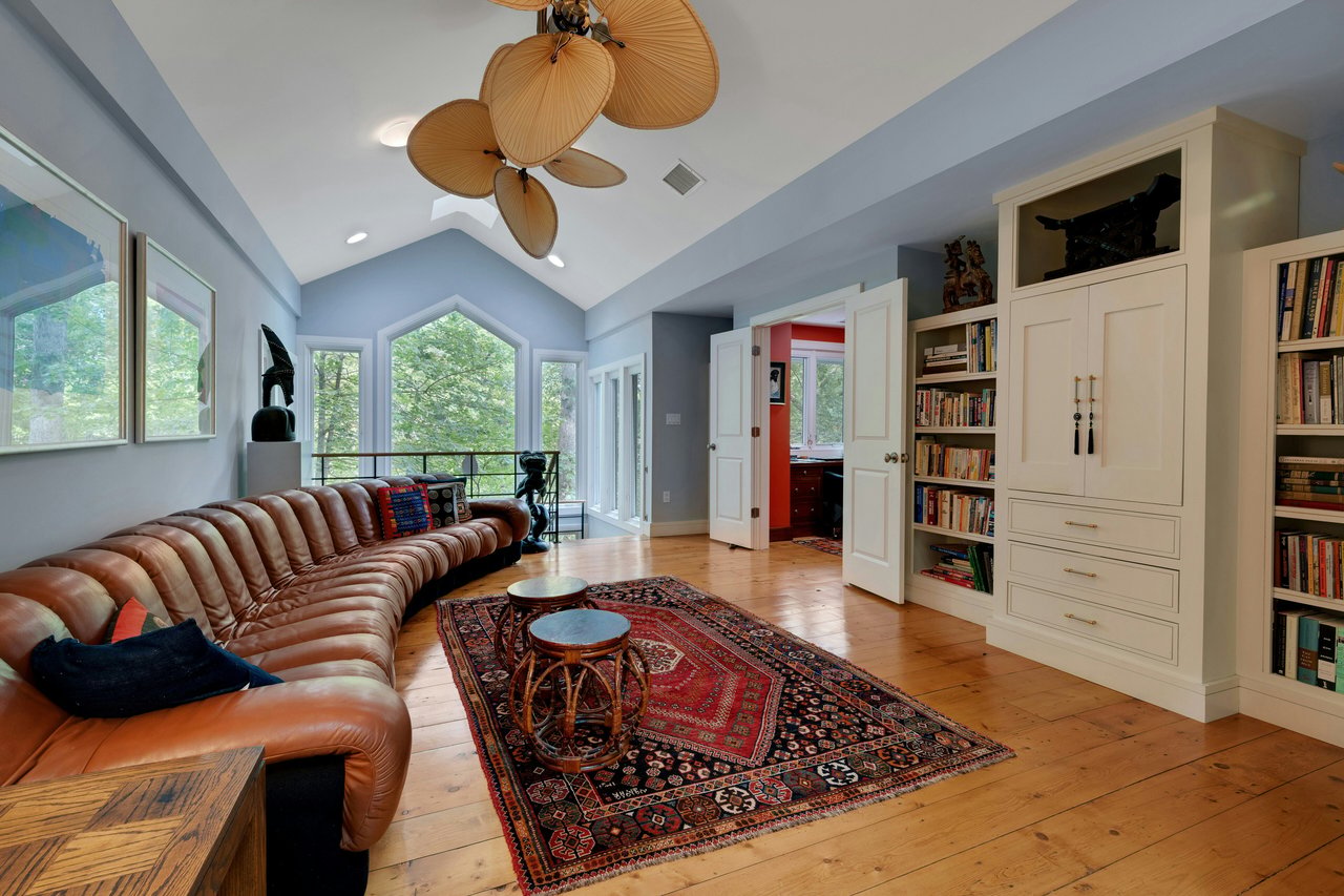 Coveted Harding Township Lake Comunity